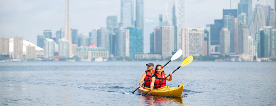 Kayaking Toronto Skyline